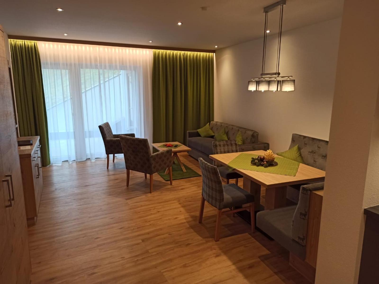 Hotel Andrea 3 Gerlos Bagian luar foto